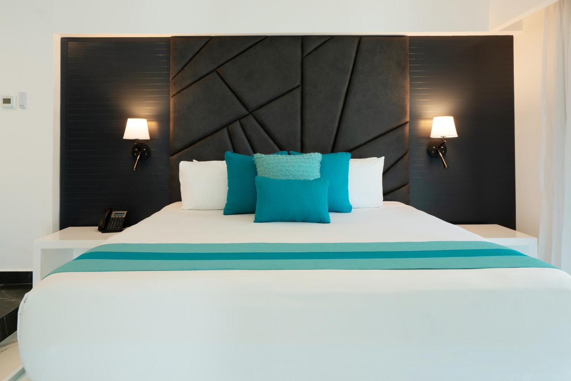 The Fives Beach Hotel & Residences - All Senses Inclusive Плая-дель-Кармен Экстерьер фото